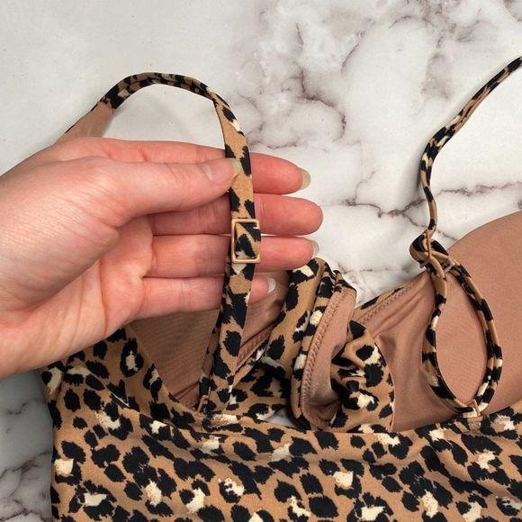 AERIE Leopard Wrap One Piece Swimsuit | Size: S - Picture 8 of 8